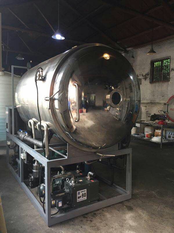 100 kg toidusoojust juhtiv õli külmkuivati